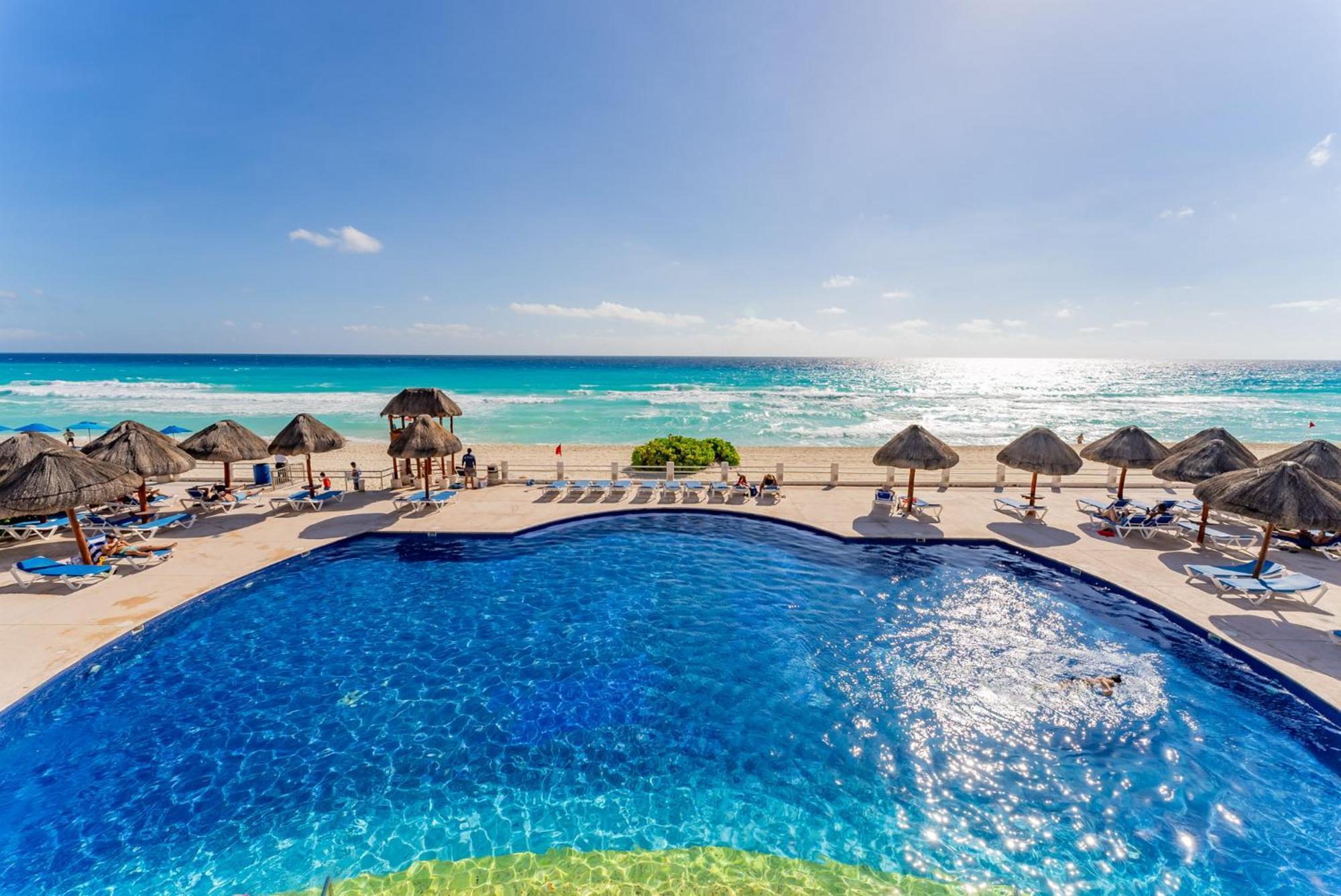 Amazing Caribbean Ocean View At Marlin In Apartment Cancún